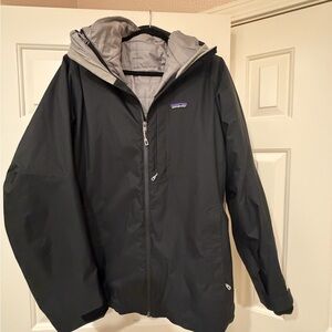Patagonia multi Layer Jacket Black